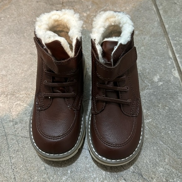 Excellent condition toddler boots - Picture 1 of 4